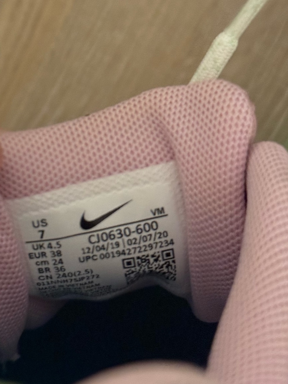 Nike Pink Orange Teal Air Max Style Sneakers - Picture 3 of 4